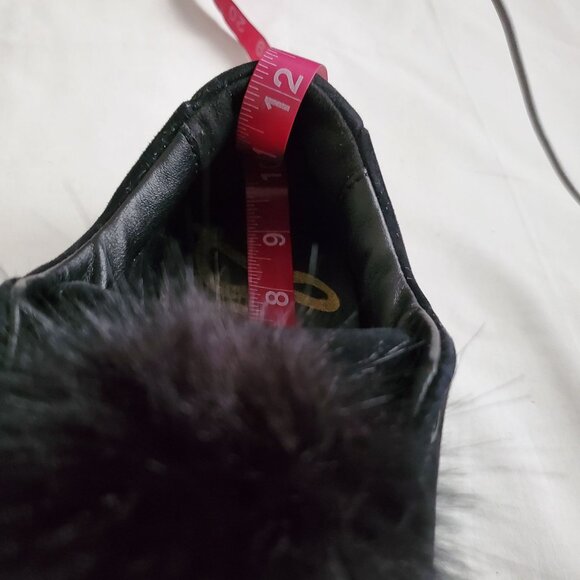 Sam Edelman Women's Black Leya Pom-Pom Faux Fur-Embellished Velvet Sneaker 7.5M - Picture 14 of 16